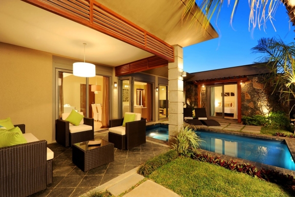 Contemporary Furnished 4-Bedroom Villa for Sale off Vingt Pieds Road in Pereybere                                                    Boulevard